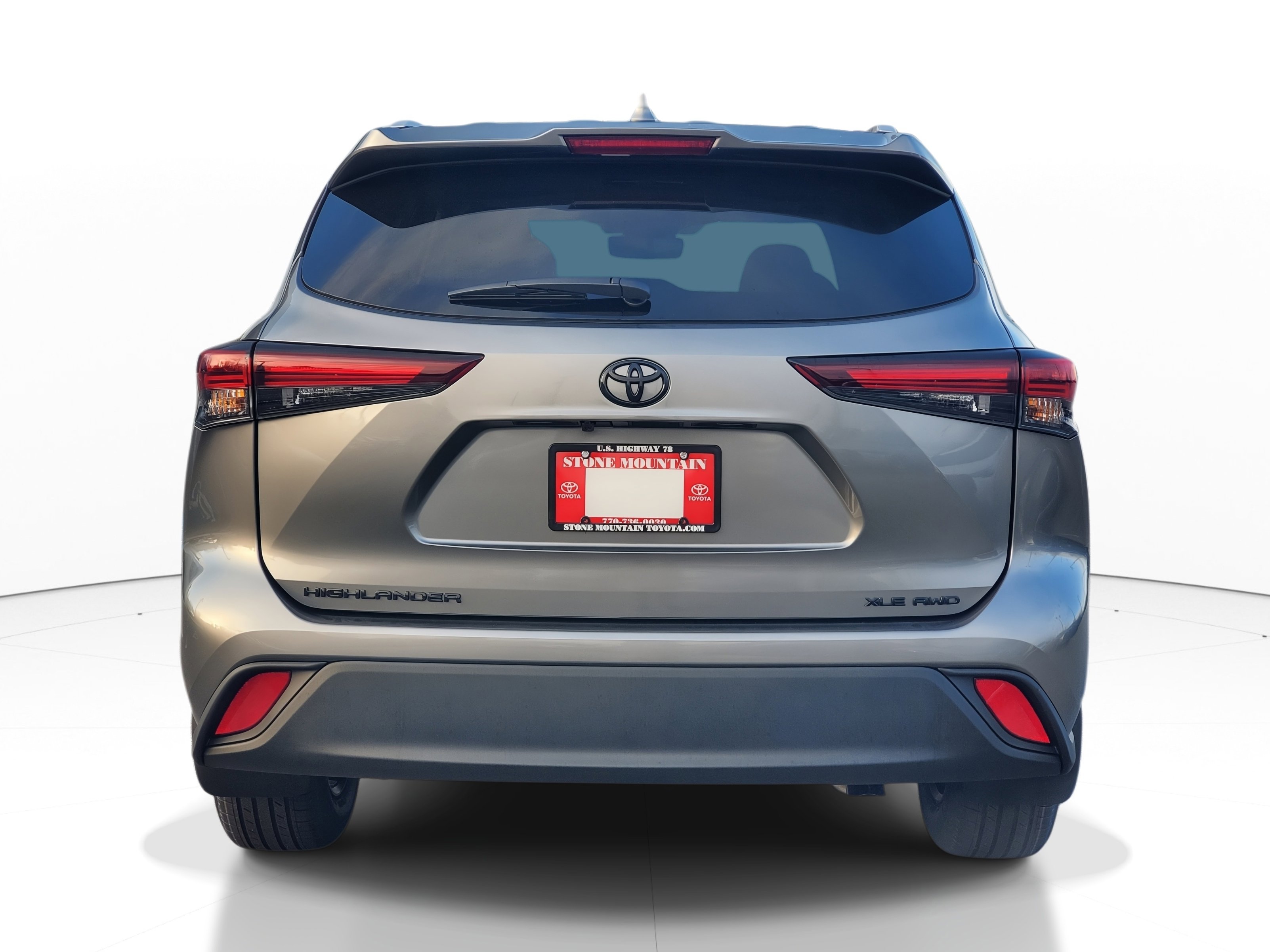 New 2026 Toyota Highlander XLE image 5