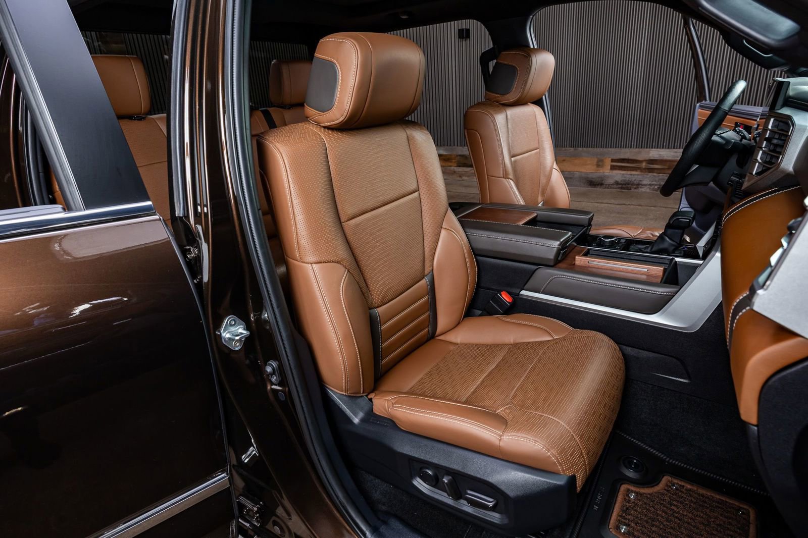 Used 2024 Toyota Tundra 1794 Edition image 30