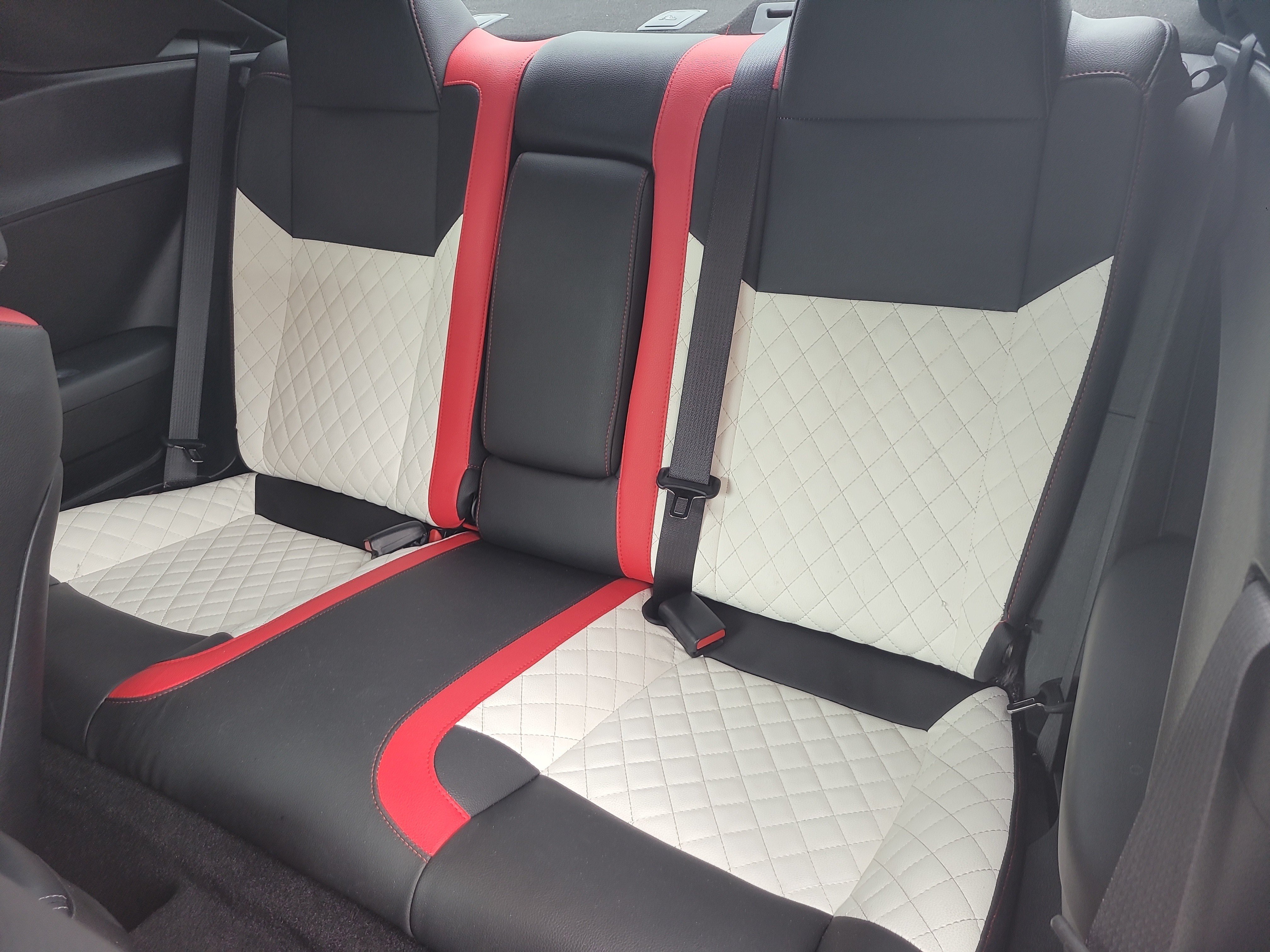 Used 2022 Dodge Challenger GT w/ Blacktop Package RWD image 14