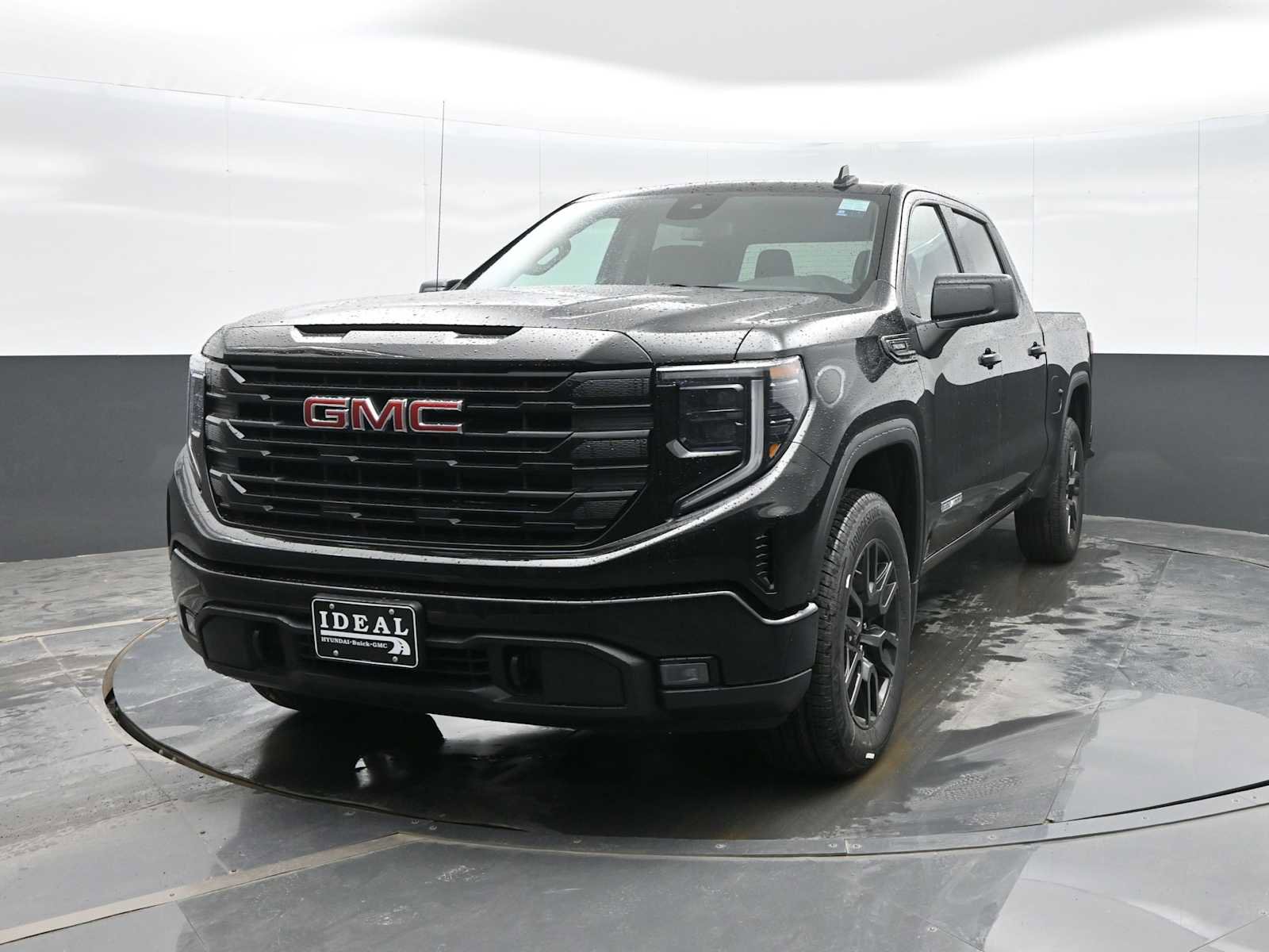 New 2026 GMC Sierra 1500 Elevation image 4