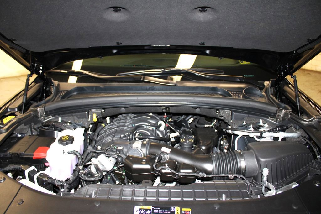 New 2025 Jeep Grand Cherokee Altitude image 38