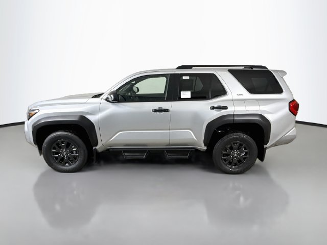 New 2026 Toyota 4Runner SR5 AWD/4WD image 4