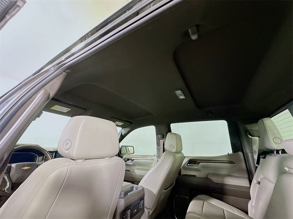 Used 2023 Chevrolet Silverado 1500 LT image 13
