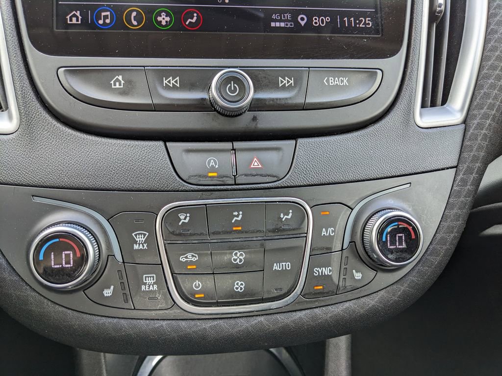 Used 2025 Chevrolet Malibu LT image 30