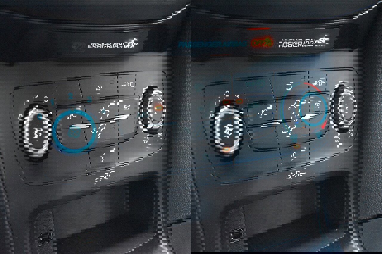 Used 2016 Ford Focus ST image 25