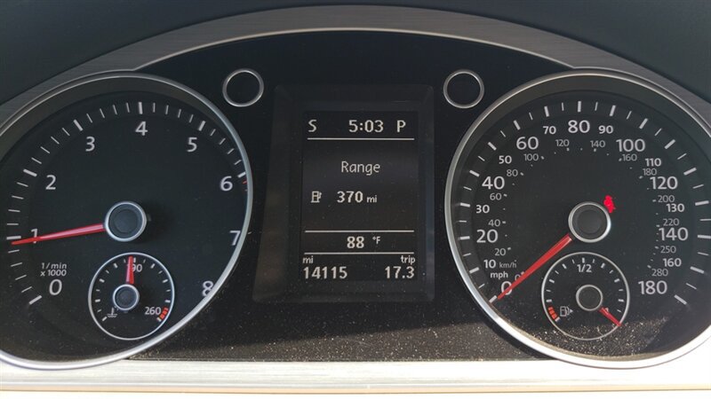 Used 2015 Volkswagen CC Sport FWD image 11