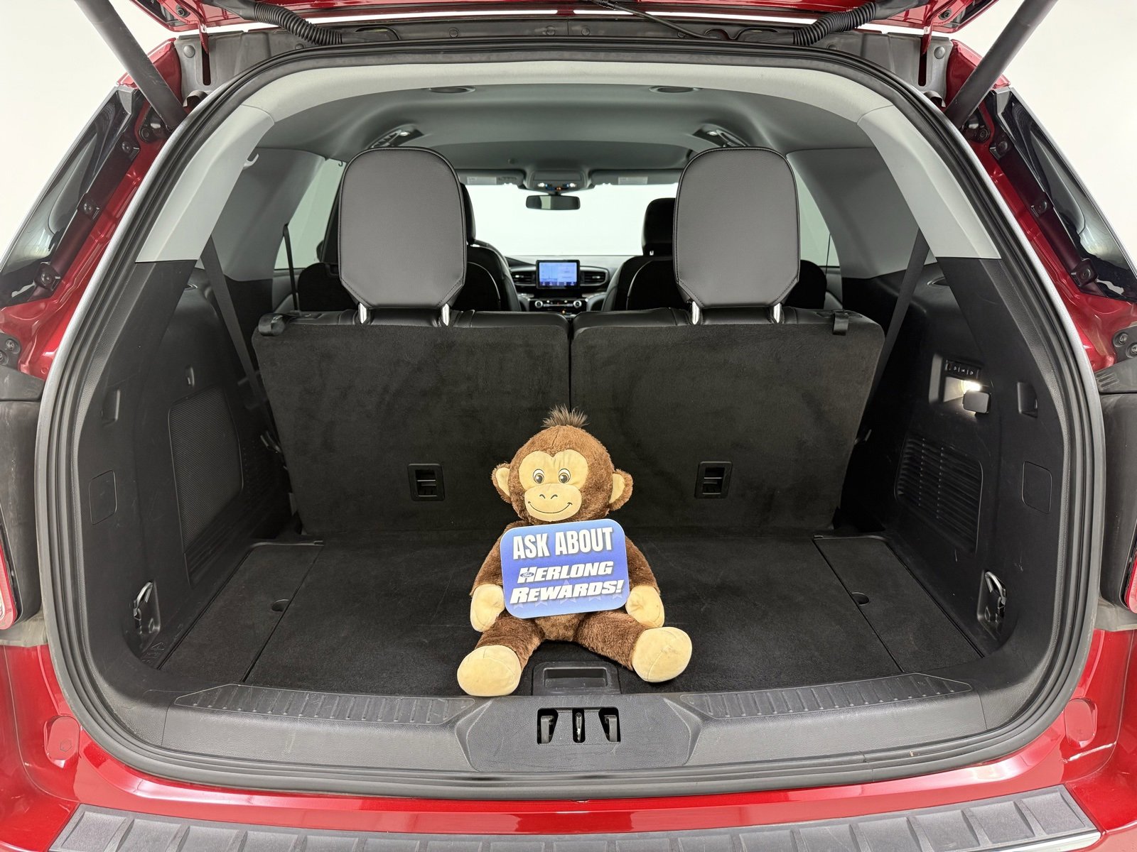 Used 2023 Ford Explorer Limited w/ Equipment Group 301A image 8