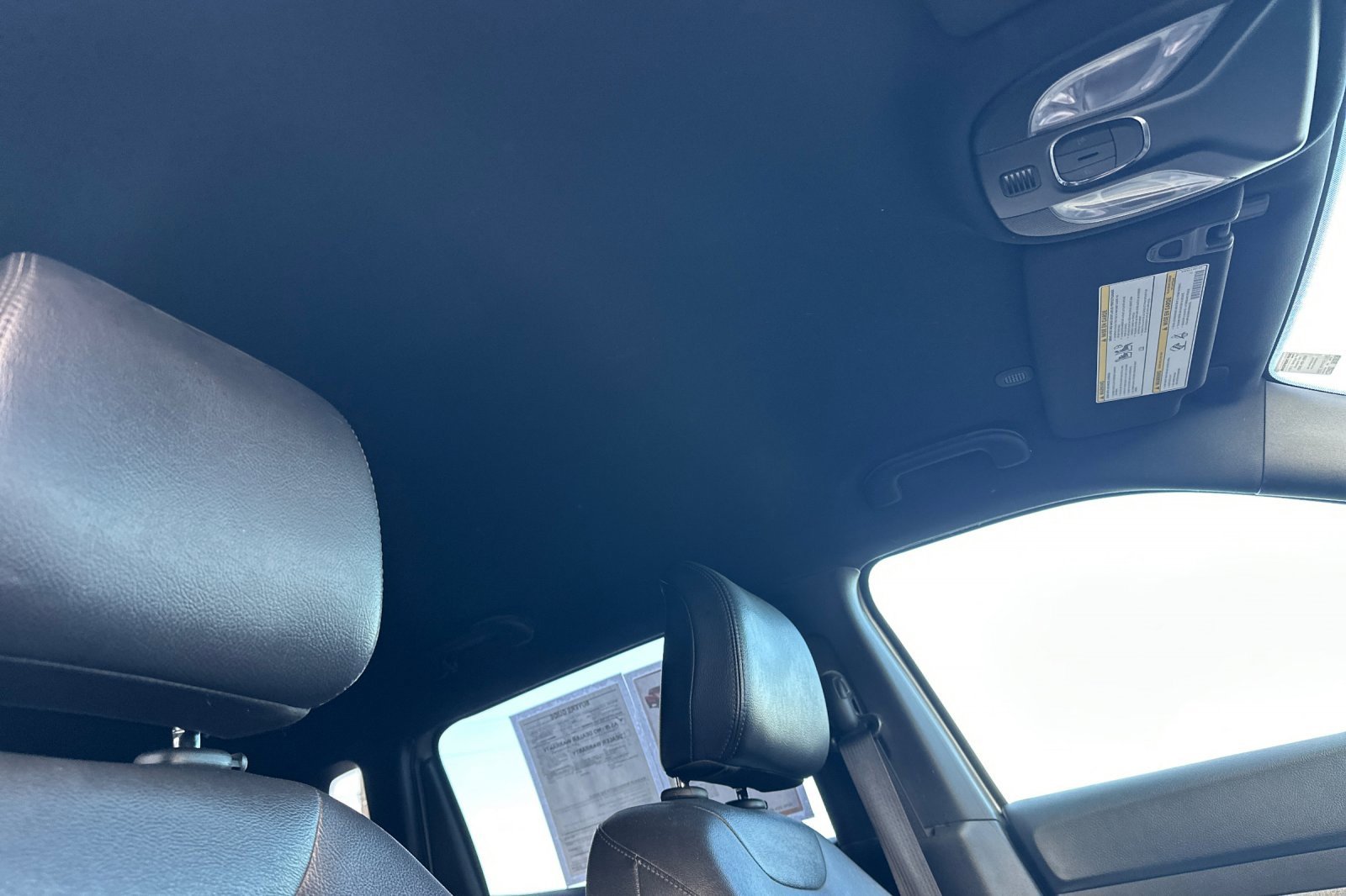 Used 2024 Jeep Compass Latitude image 19