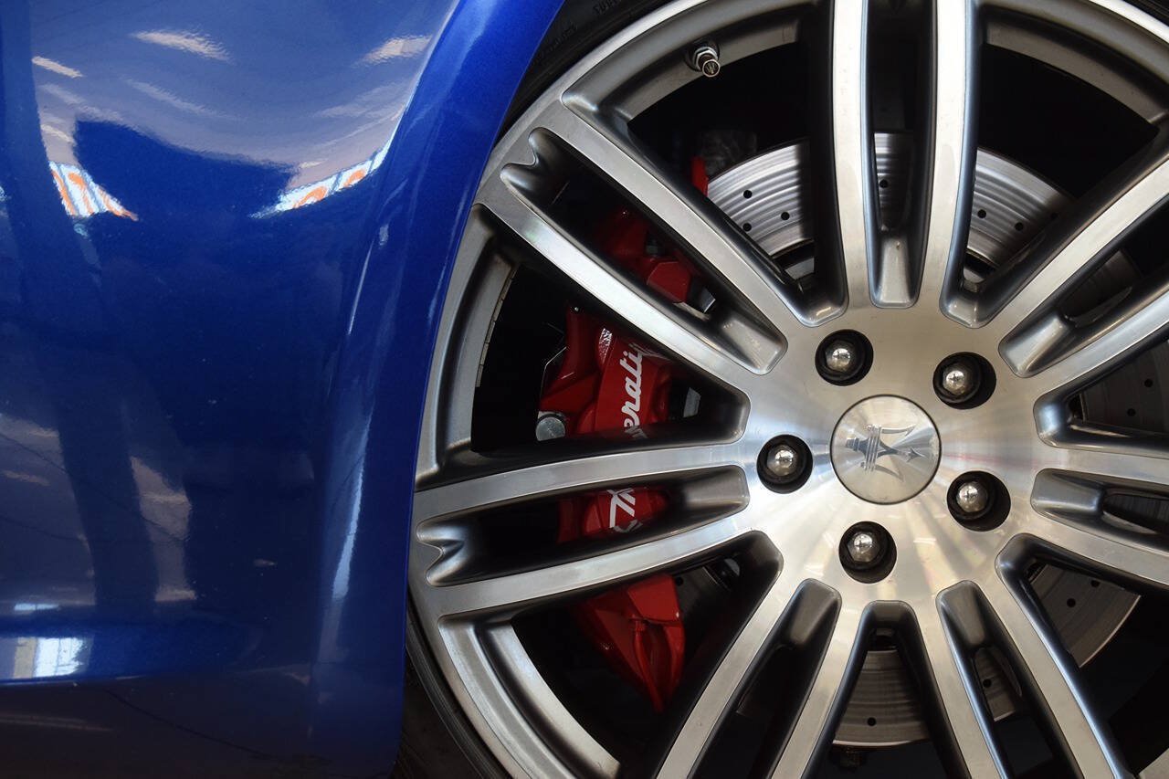 Used 2016 Maserati Ghibli S RWD image 20
