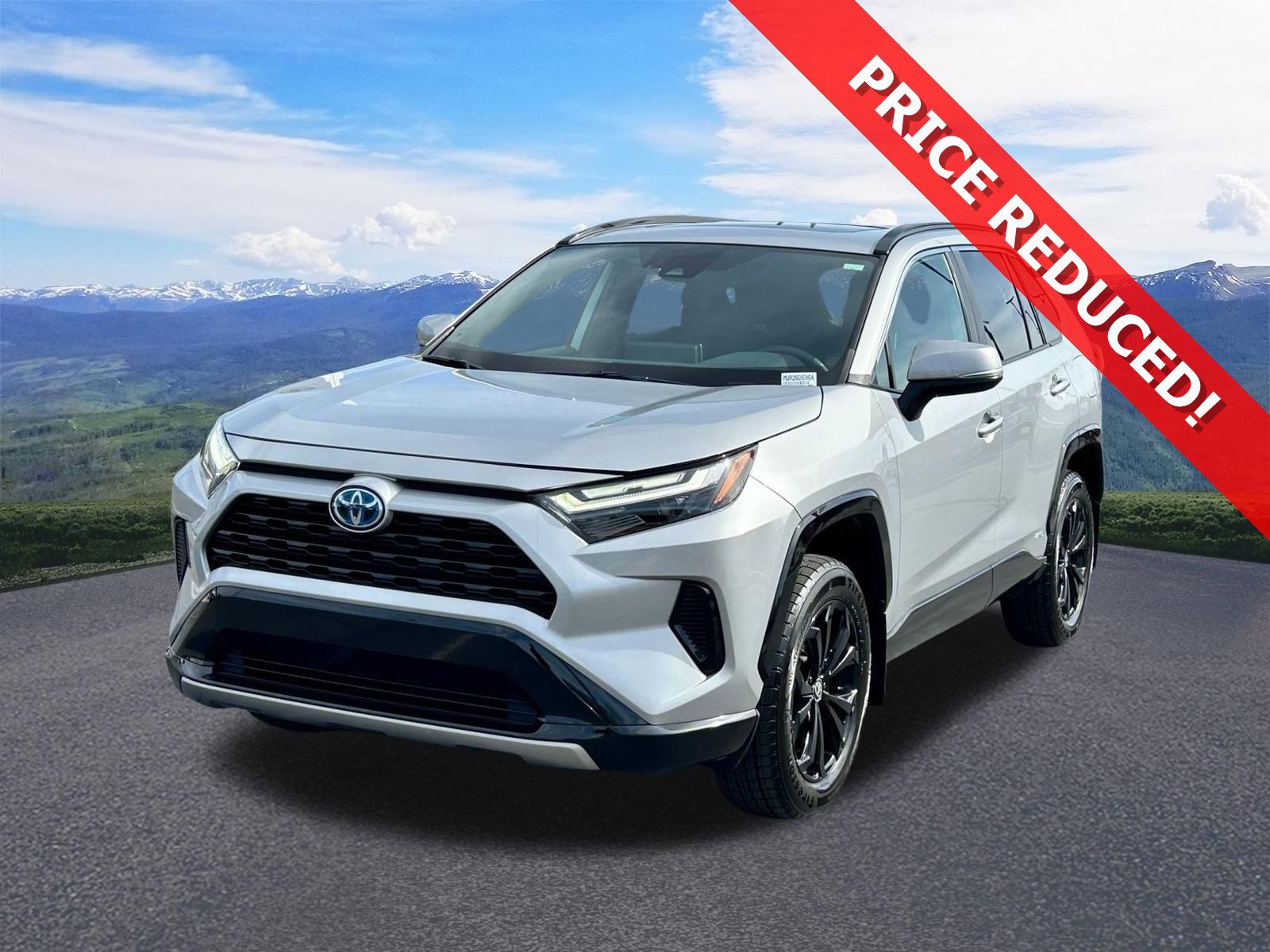 Certified 2024 Toyota RAV4 SE w/ Convenience Package image 1