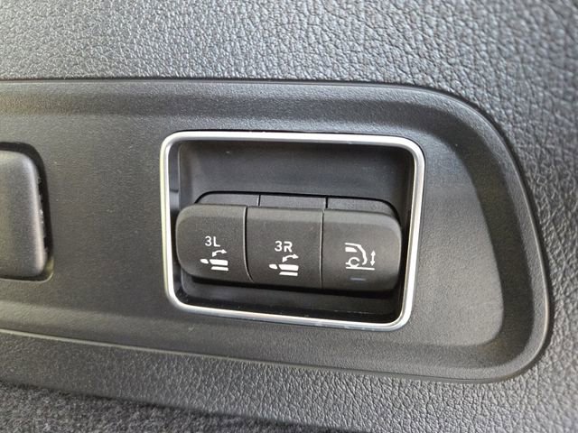 Used 2024 Mercedes-Benz GLS 450 4MATIC image 20