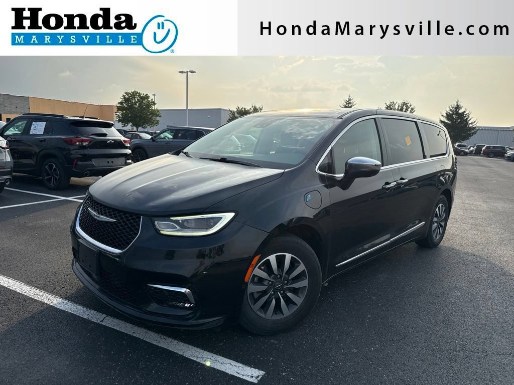 Used 2022 Chrysler Pacifica Limited