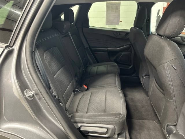 Used 2025 Ford Escape Active AWD/4WD image 19