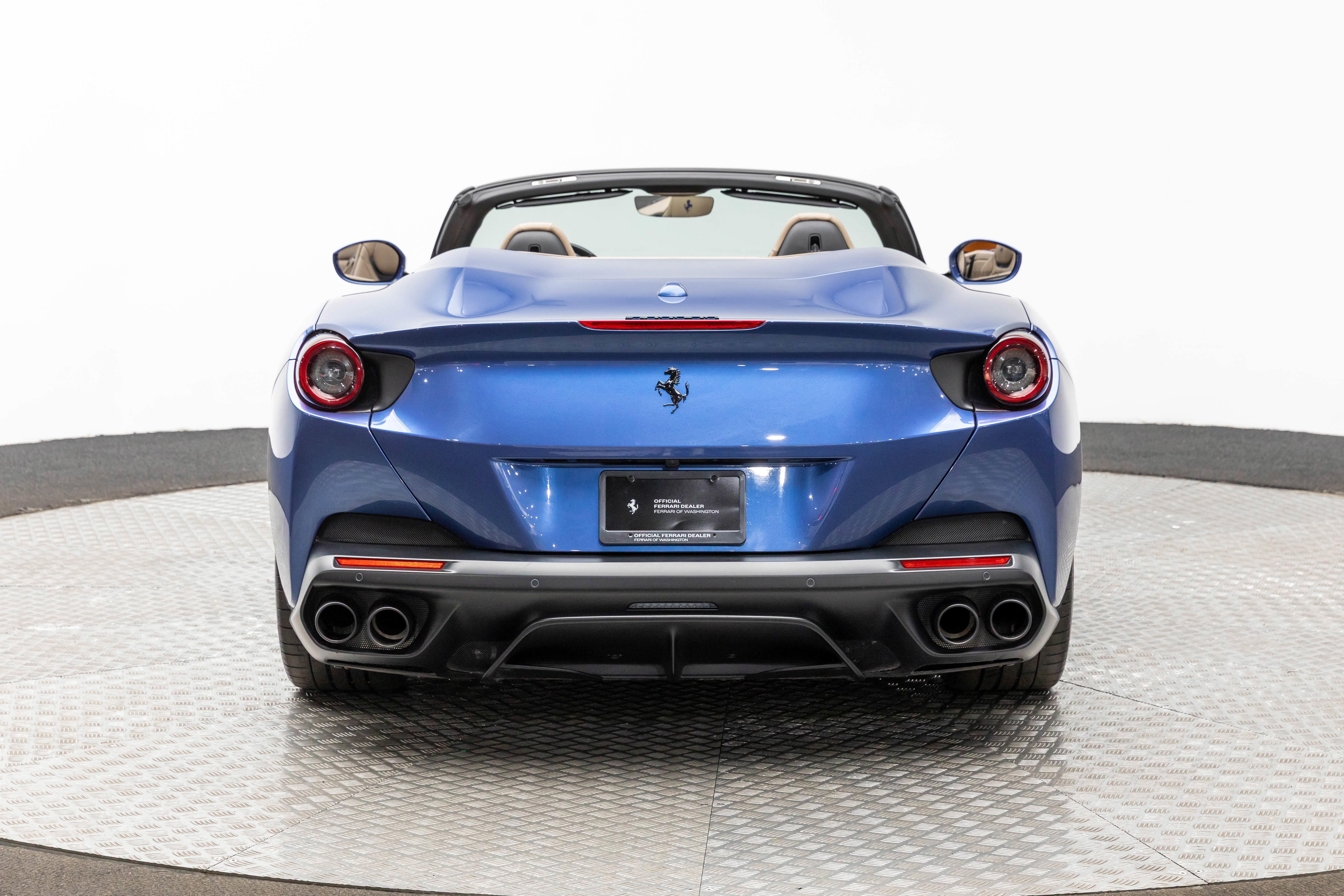 Certified 2019 Ferrari Portofino image 8