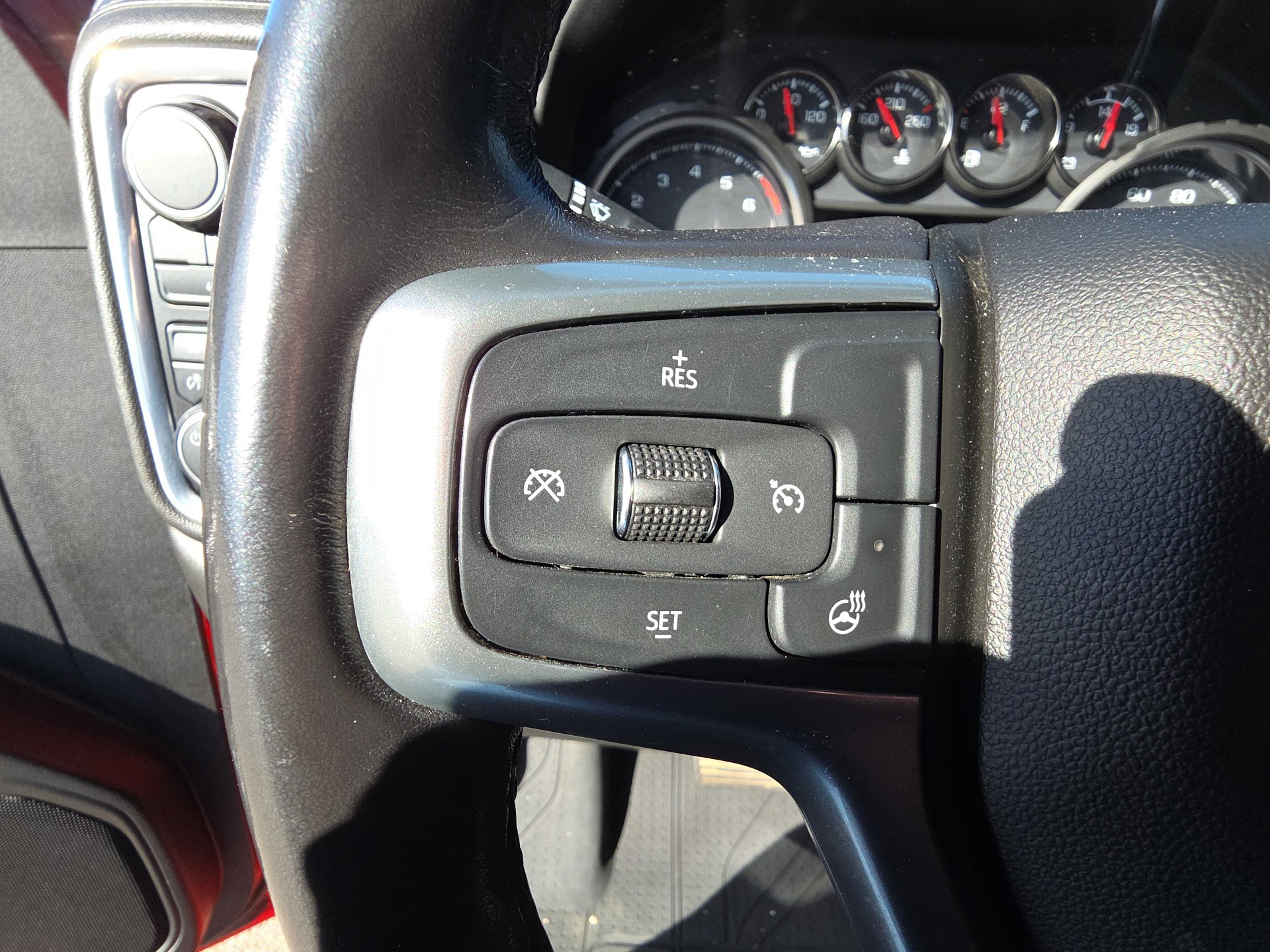 Certified 2022 Chevrolet Silverado 3500 LT w/ Convenience Package image 19