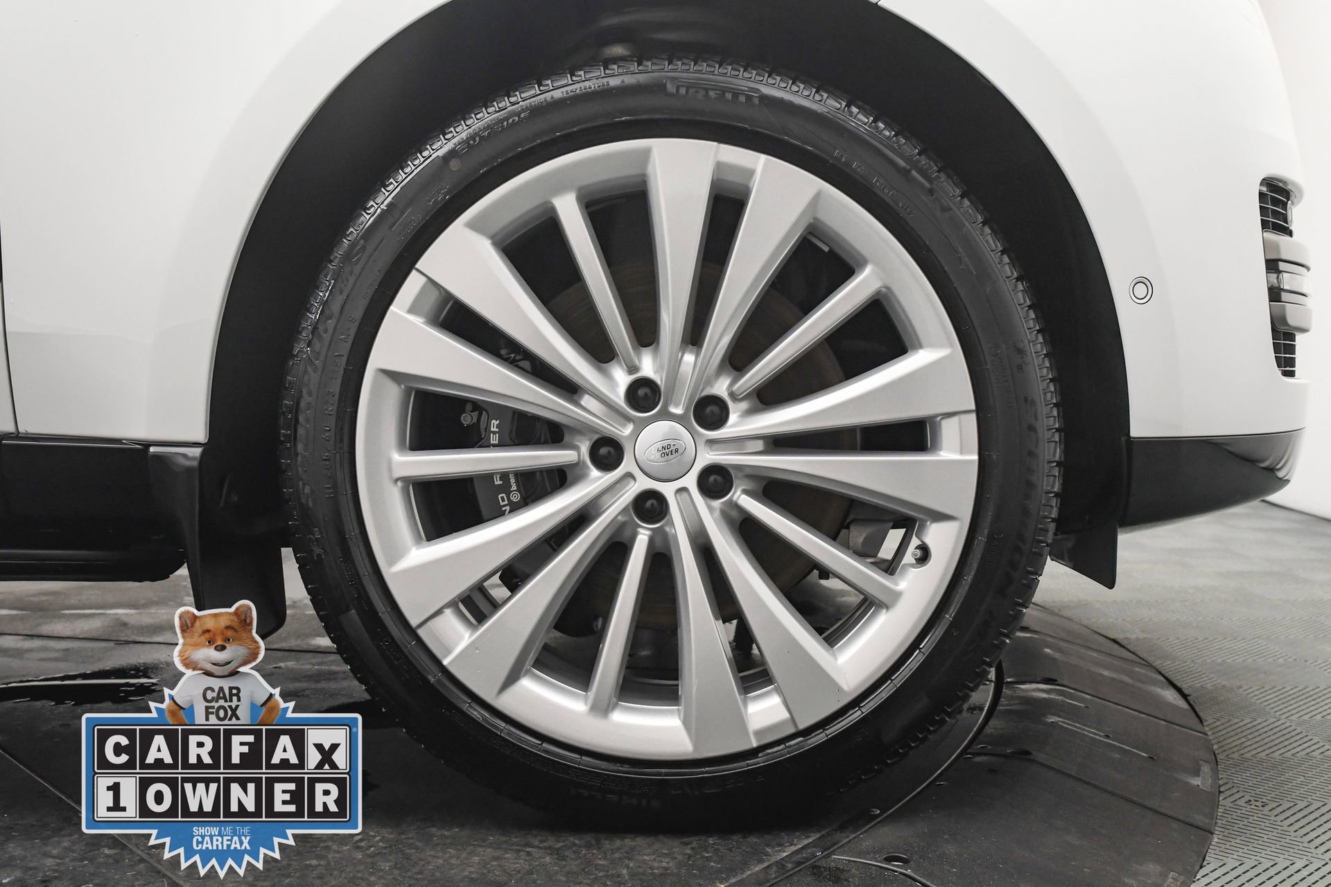 Used 2025 Land Rover Range Rover SE AWD/4WD image 35