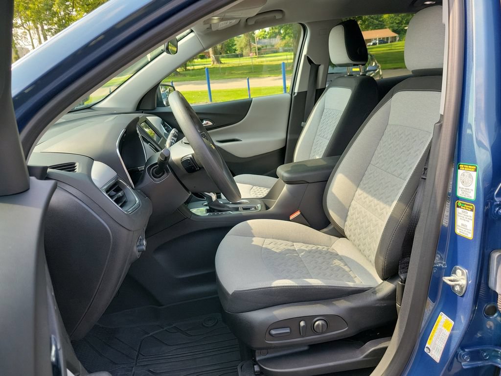 Used 2024 Chevrolet Equinox LS w/ LS Convenience Package FWD image 18