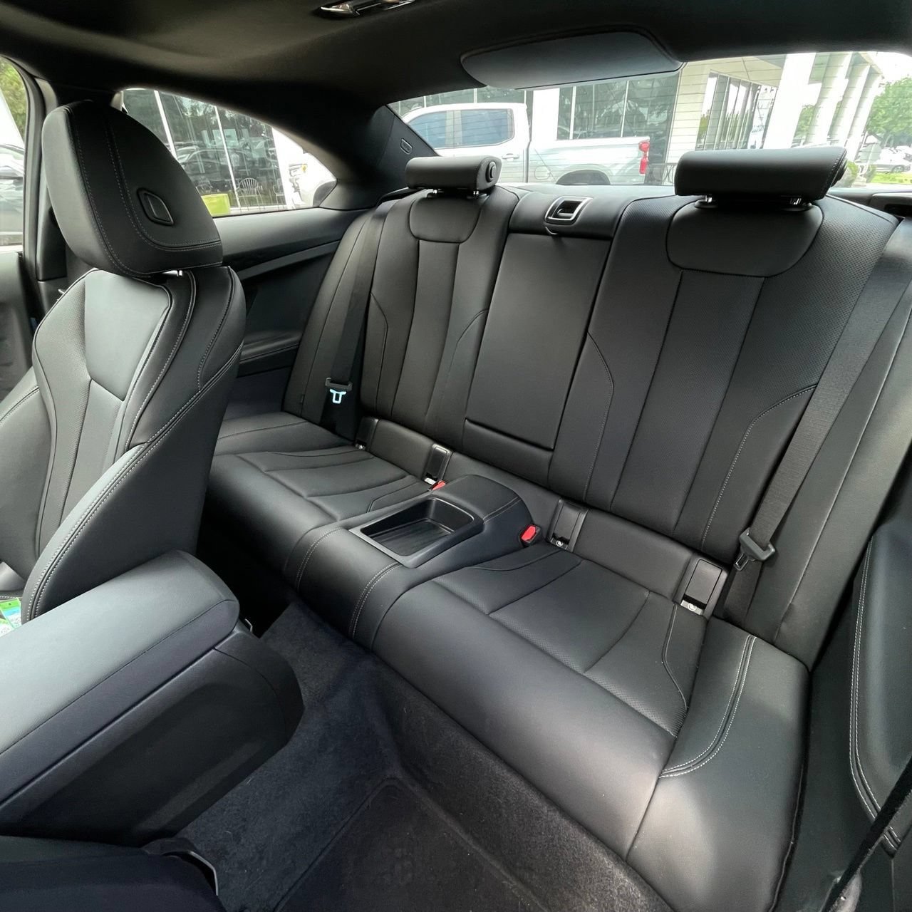 Used 2025 BMW M240i Coupe RWD image 24