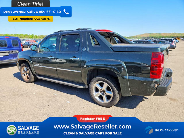 Used 2013 Chevrolet Avalanche LTZ AWD/4WD image 3