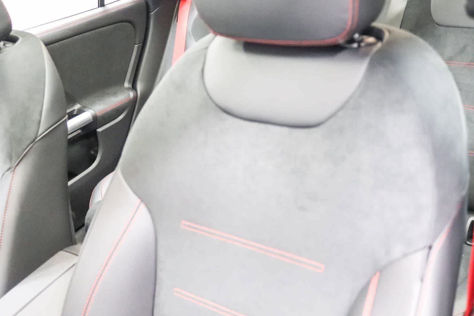 New 2025 Mercedes-Benz GLA 35 AMG 4MATIC image 23