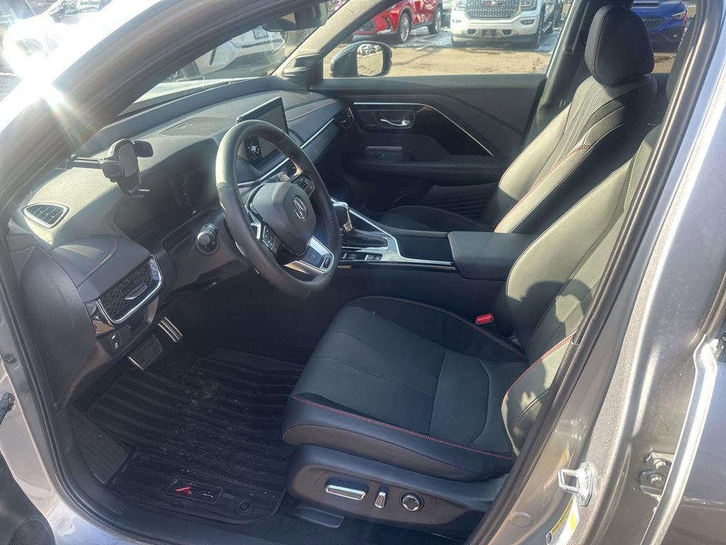 Used 2025 Acura ADX A-Spec image 22