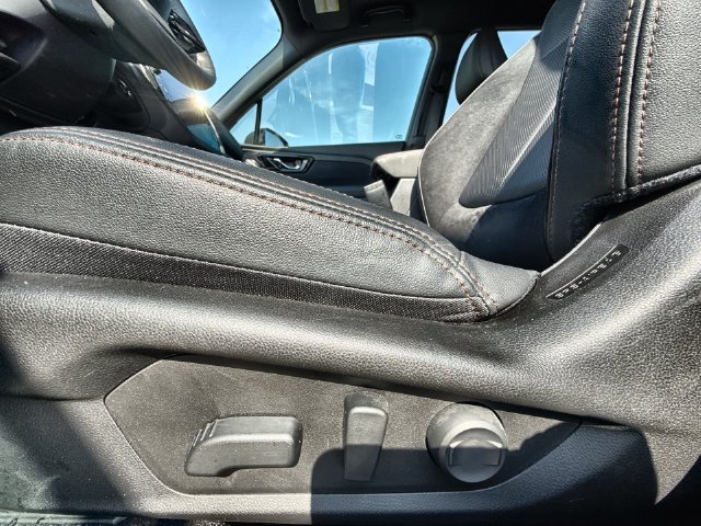 Used 2025 Subaru Forester Touring AWD/4WD image 12