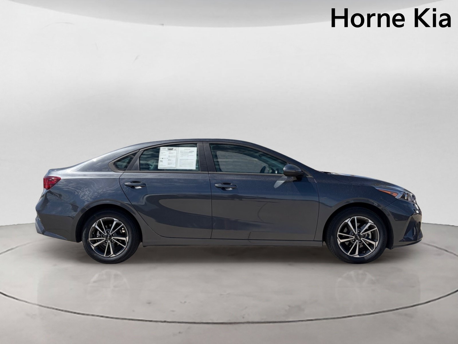 Used 2023 Kia Forte LXS FWD image 3