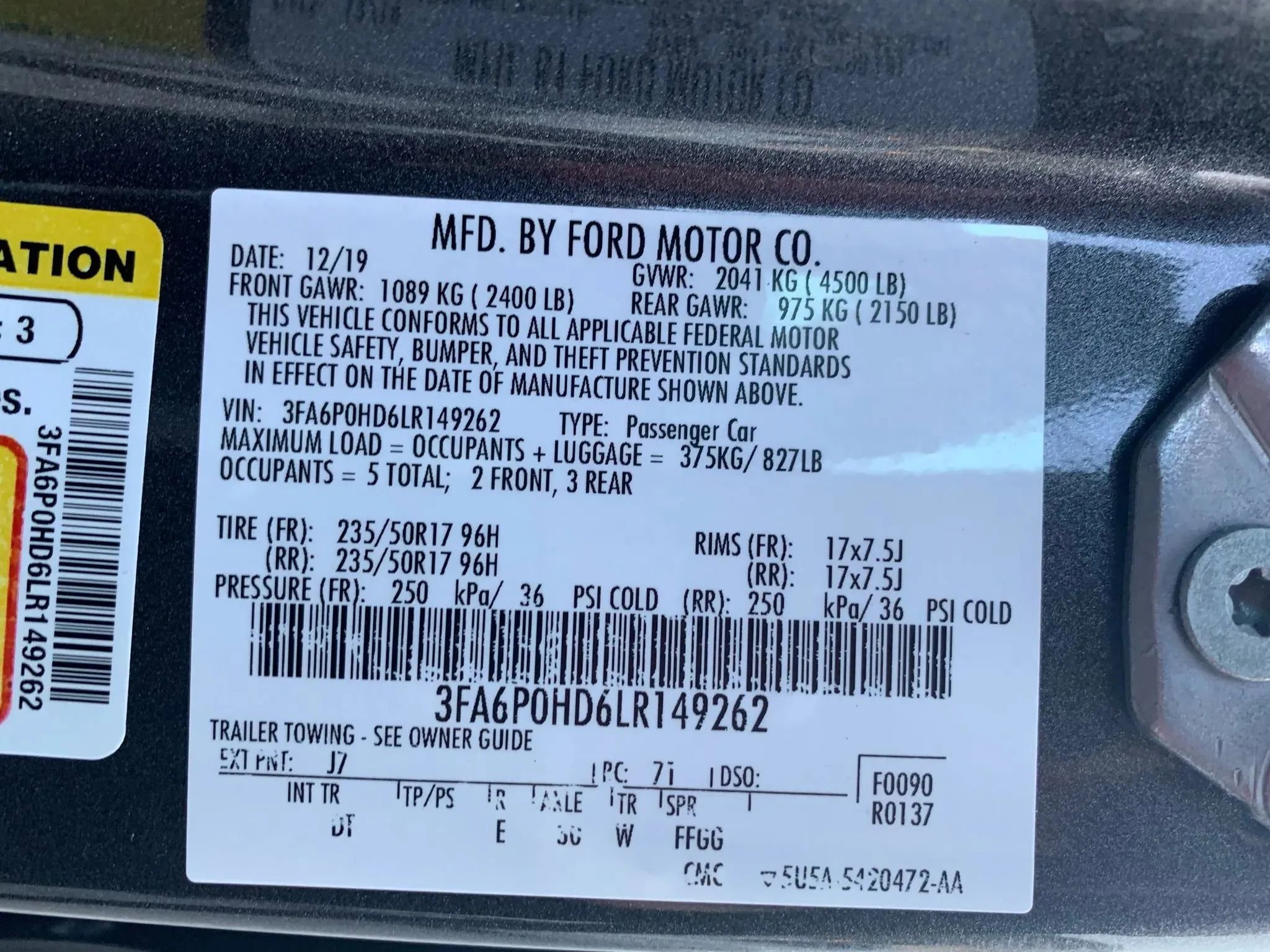 Used 2020 Ford Fusion SE image 29