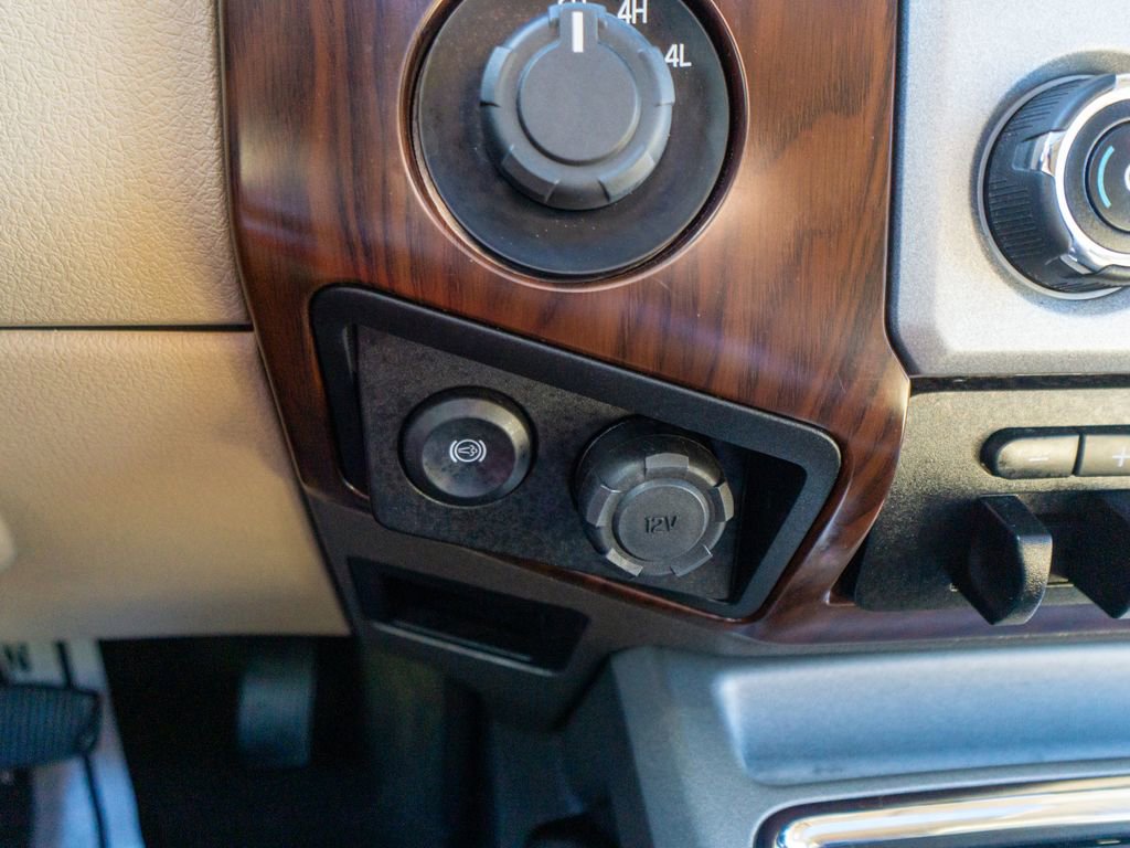 Used 2016 Ford F350 Lariat w/ Lariat Ultimate Package image 27