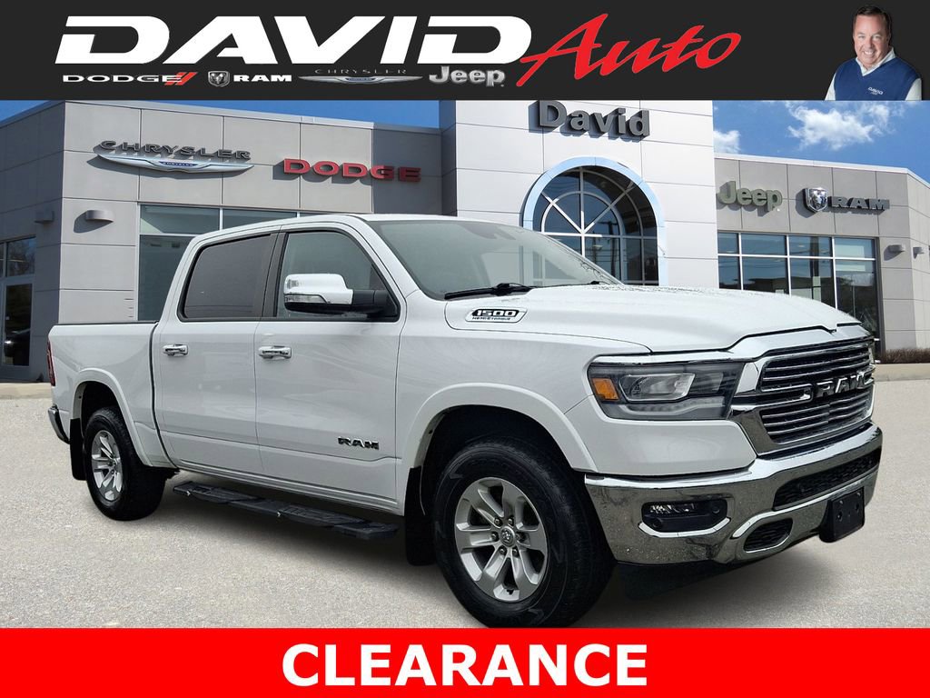 Used 2022 RAM 1500 Laramie AWD/4WD image 1