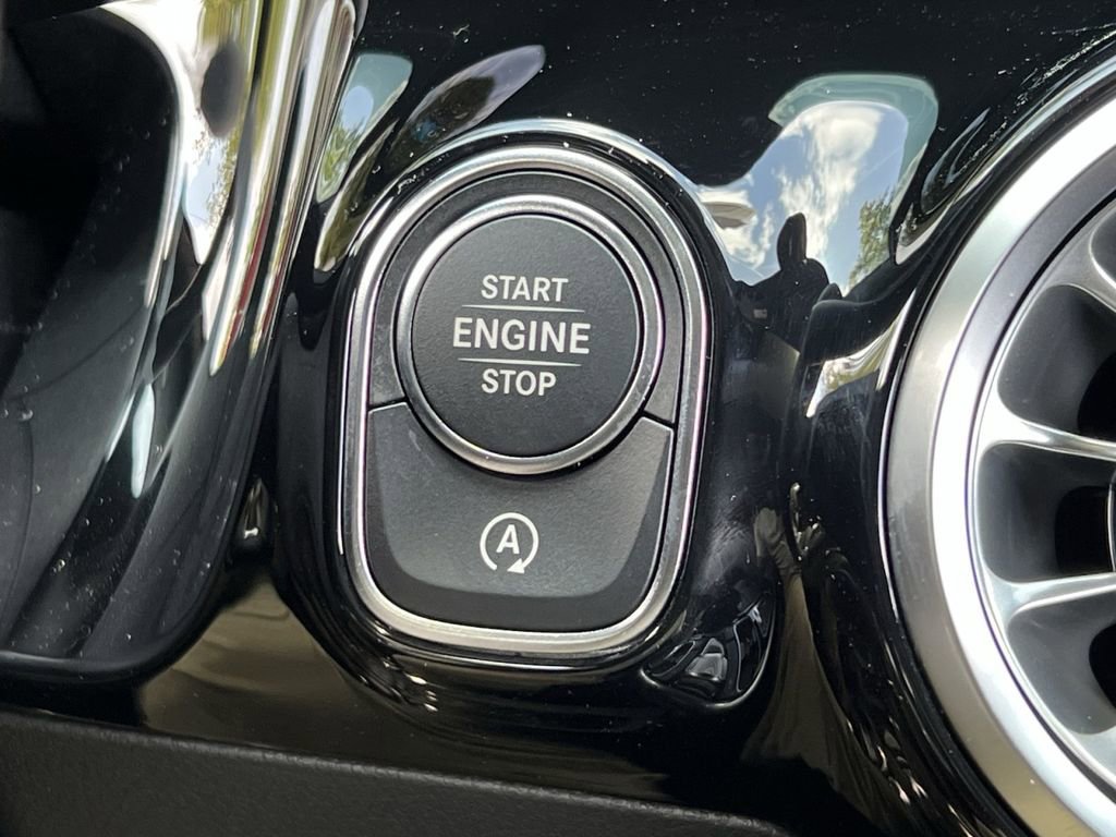 Certified 2026 Mercedes-Benz GLA 250 4MATIC image 31