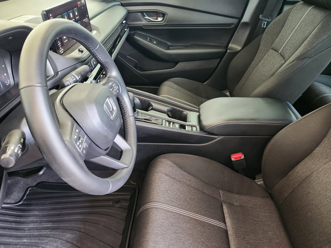 Used 2024 Honda Accord Sport image 12