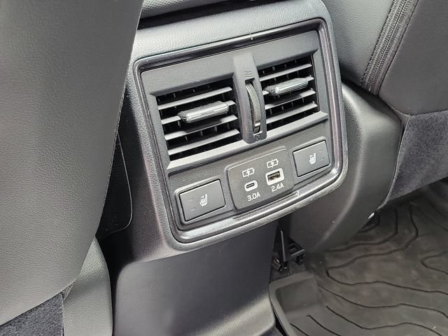 Used 2025 Subaru Forester Touring AWD/4WD image 27