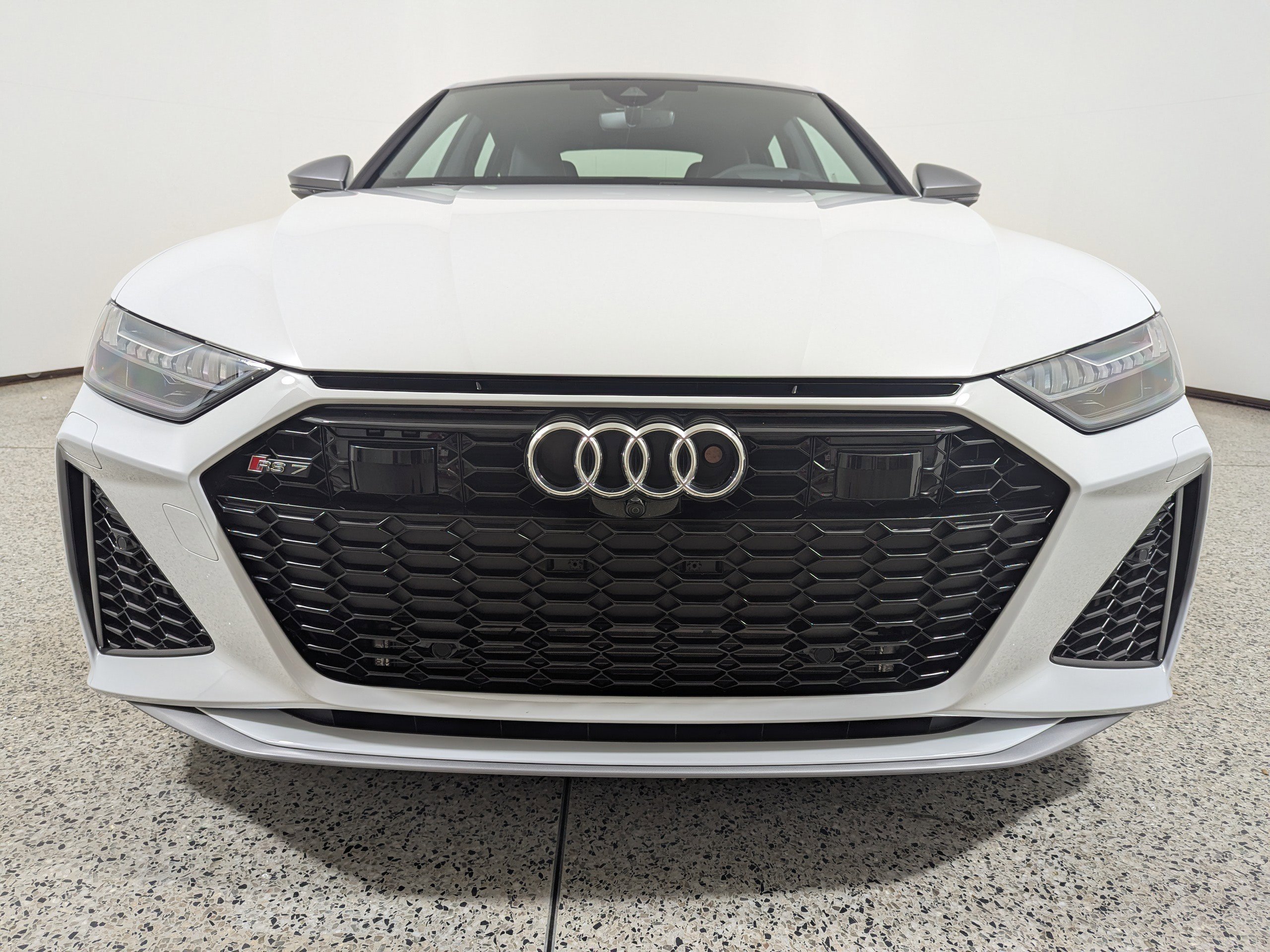 New 2025 Audi RS 7 Performance image 2