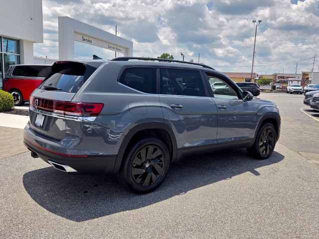 New 2026 Volkswagen Atlas SE FWD image 14