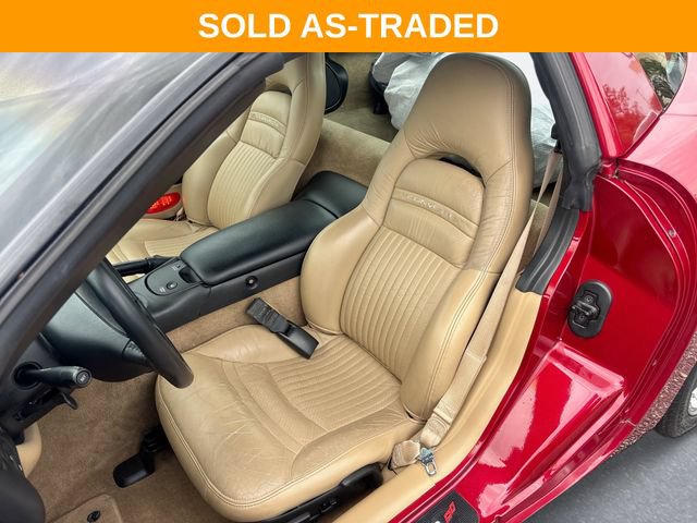 Used 2004 Chevrolet Corvette Coupe w/ Roof Package RWD image 11