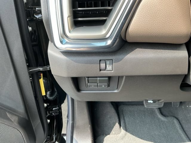 New 2026 GMC Canyon Denali AWD/4WD image 5