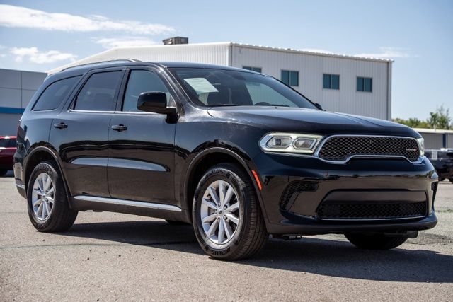 Used 2023 Dodge Durango SXT RWD image 3
