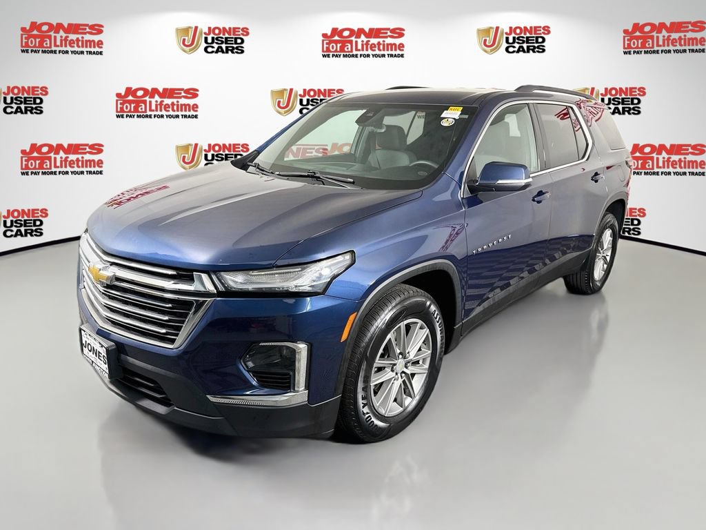 Used 2023 Chevrolet Traverse LT FWD image 12