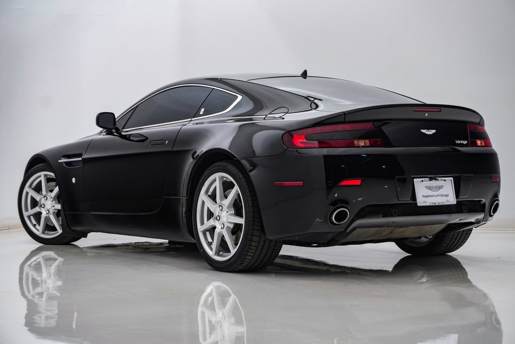 Used 2007 Aston Martin V8 Vantage Coupe RWD image 8