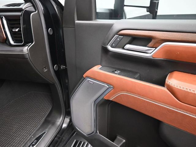 Used 2024 GMC Sierra 2500 Denali Ultimate w/ Max Trailering Package AWD/4WD image 24