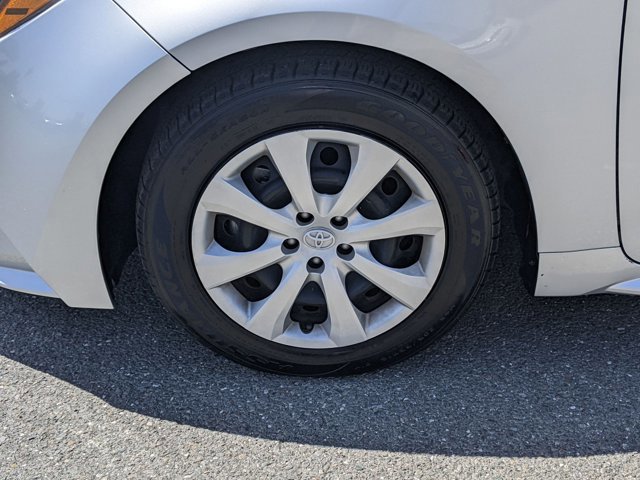 Used 2024 Toyota Corolla LE FWD image 22