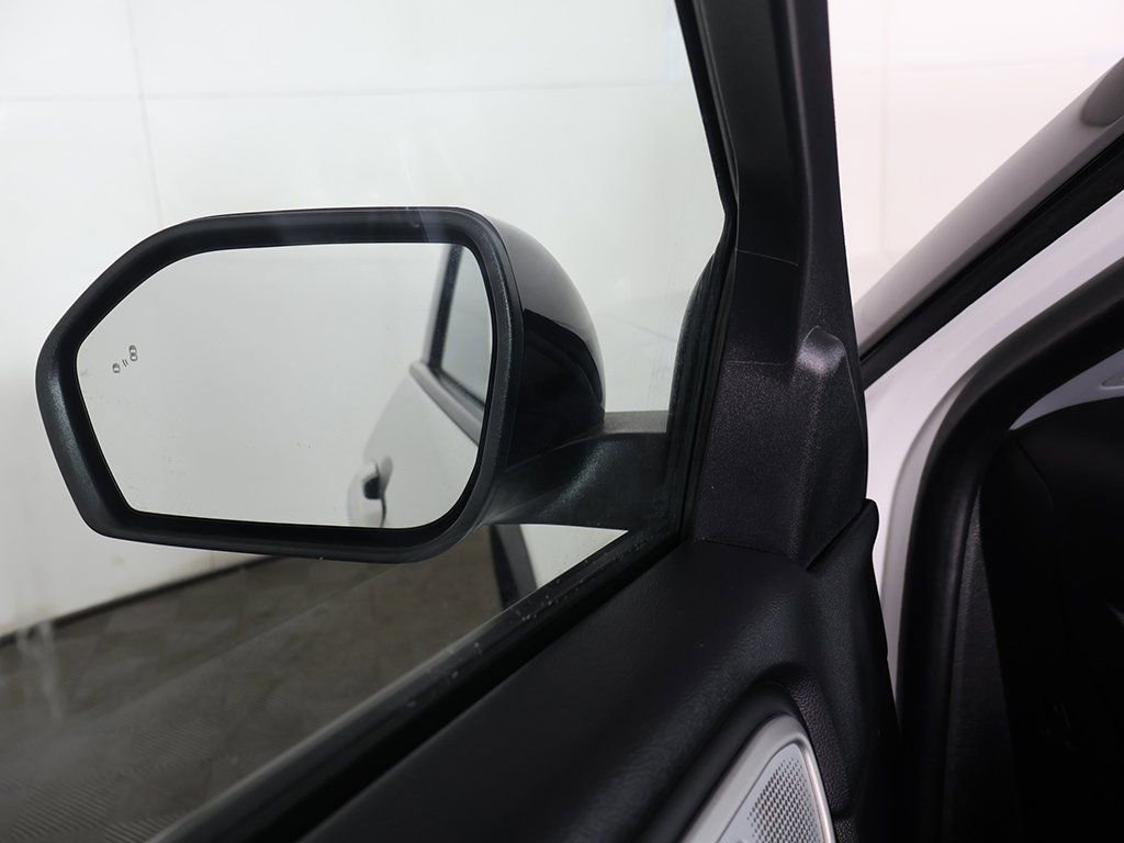 Used 2022 Ford Explorer Limited w/ Limited Technology Package image 43