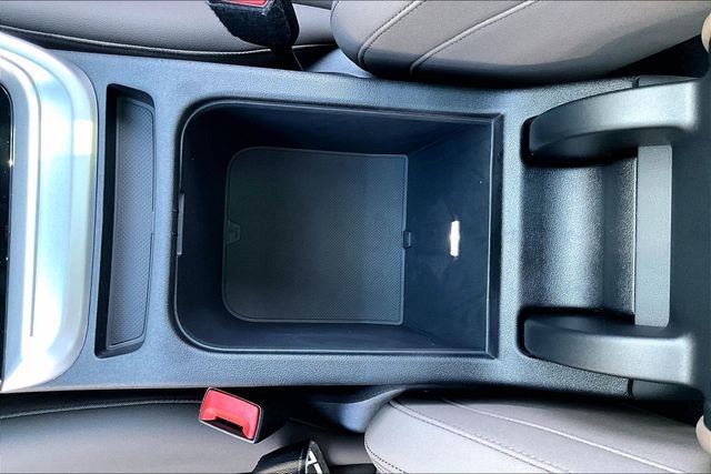 Used 2025 Audi Q5 Premium w/ Convenience Package image 16