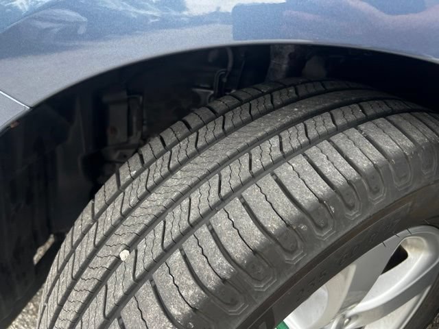 Used 2015 Toyota Sienna LE FWD image 20