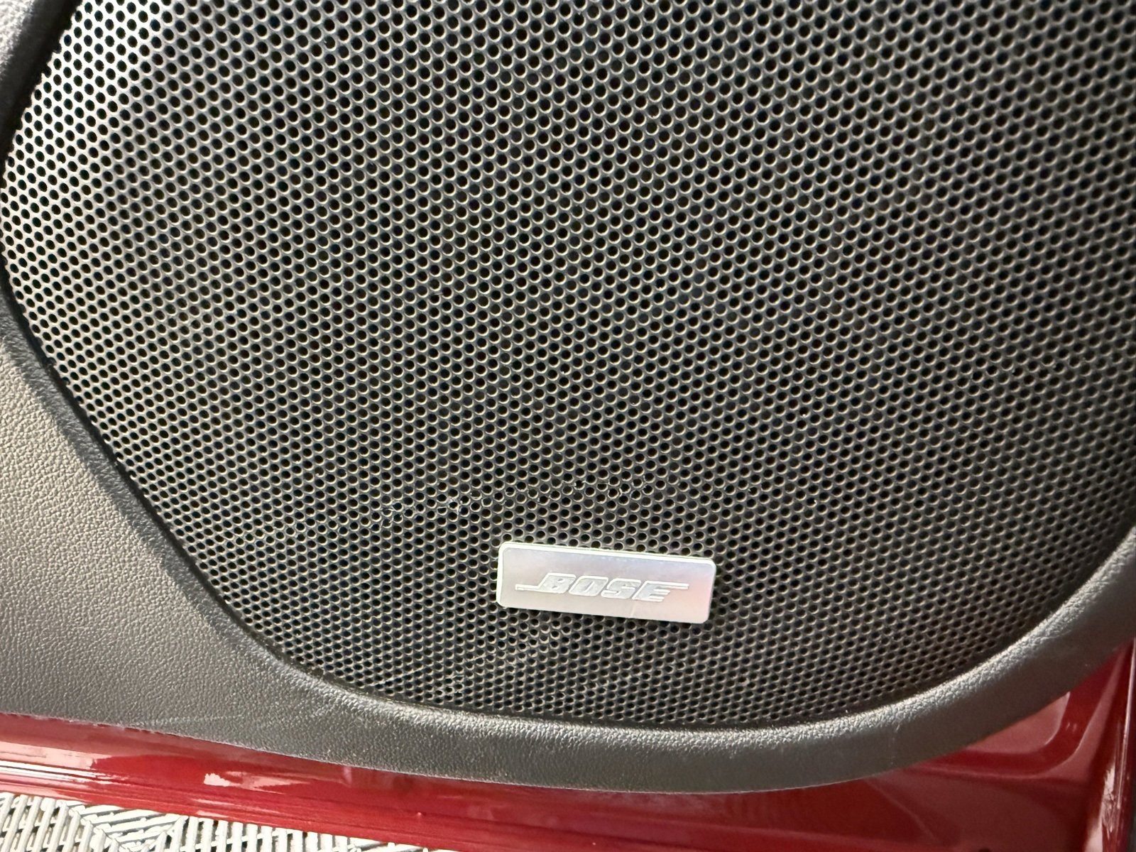 Used 2019 GMC Acadia SLT image 13