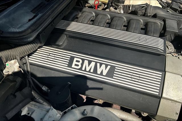 Used 1995 BMW 325i Convertible RWD image 28