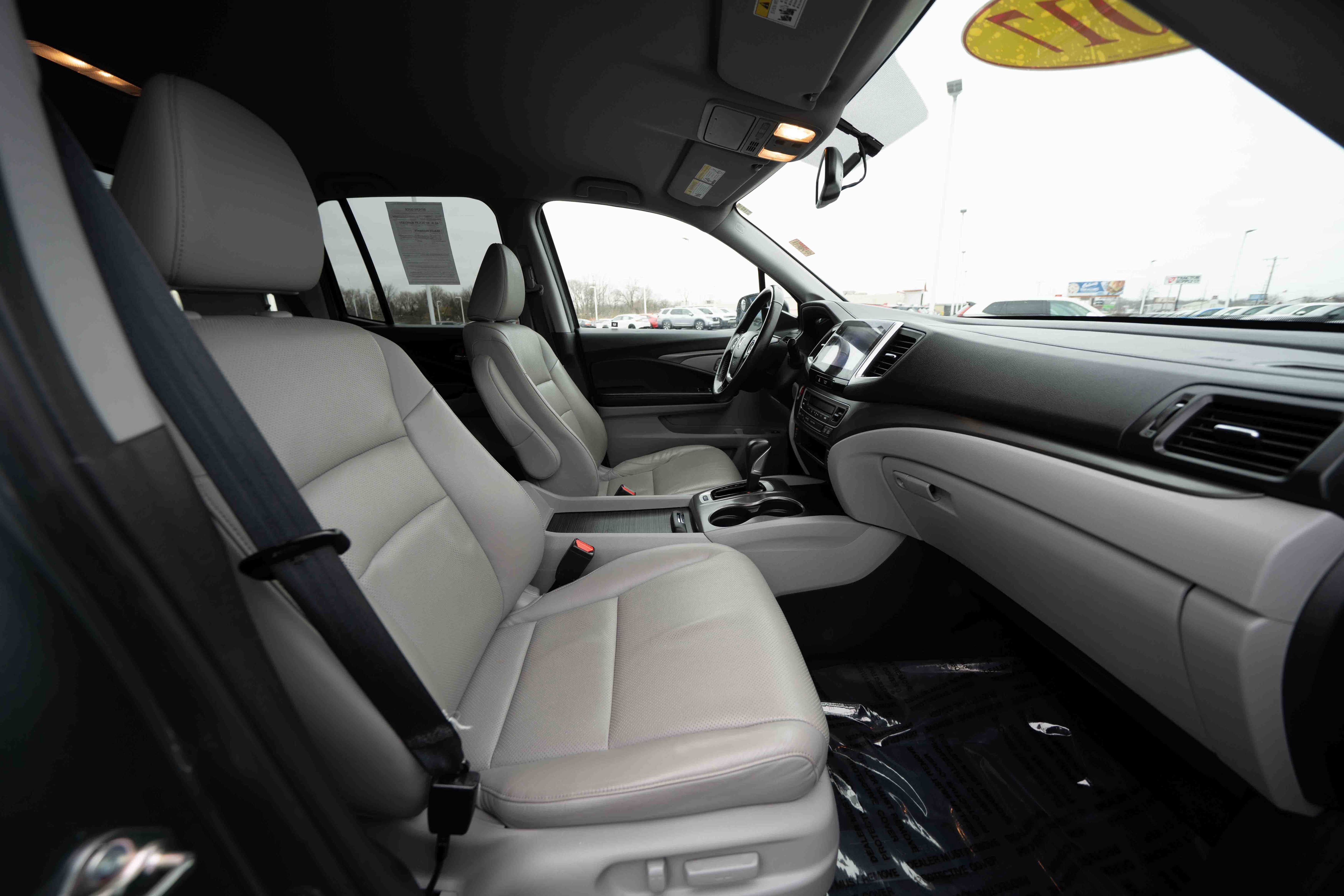 Used 2017 Honda Ridgeline RTL-T image 26