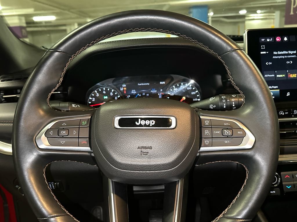 Used 2022 Jeep Compass Limited image 21