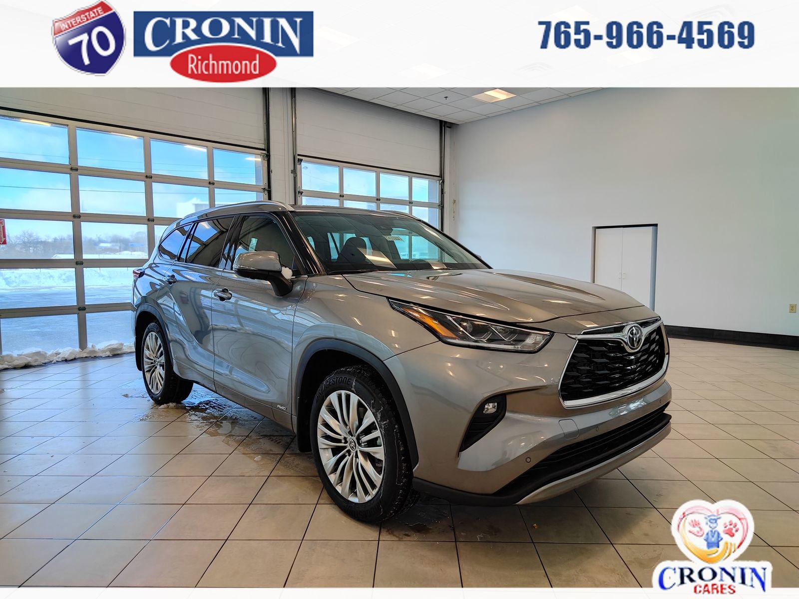 New 2026 Toyota Highlander Platinum image 1